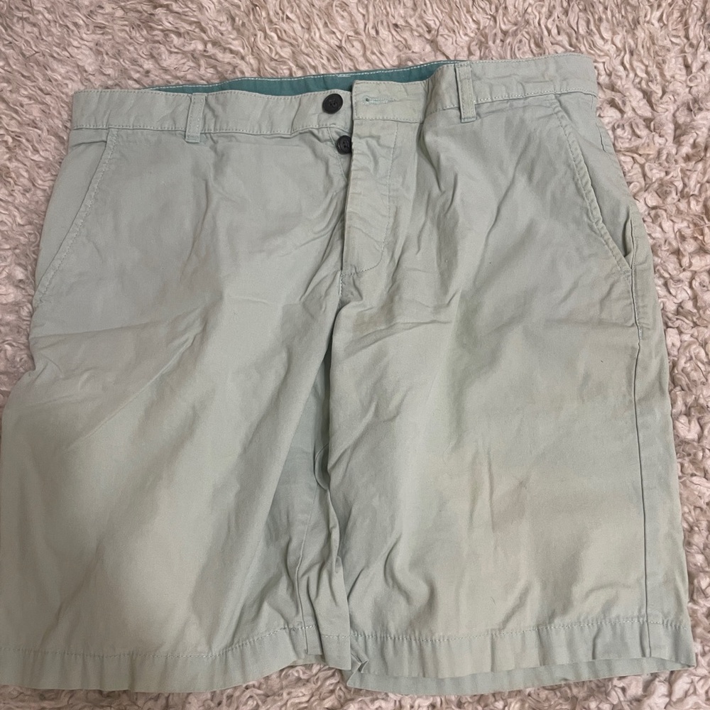 H&M Men's Mint Green Flat Front Shorts